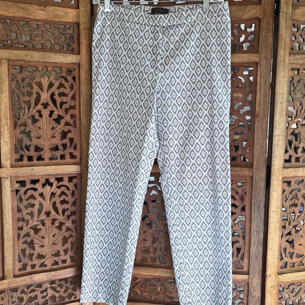 Peserico Italian Made Gray and White Patterned Pants